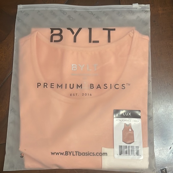 NWT BYLT Premium Basics LUX Drop-Cut Pocket Tank - size M - Picture 6 of 7